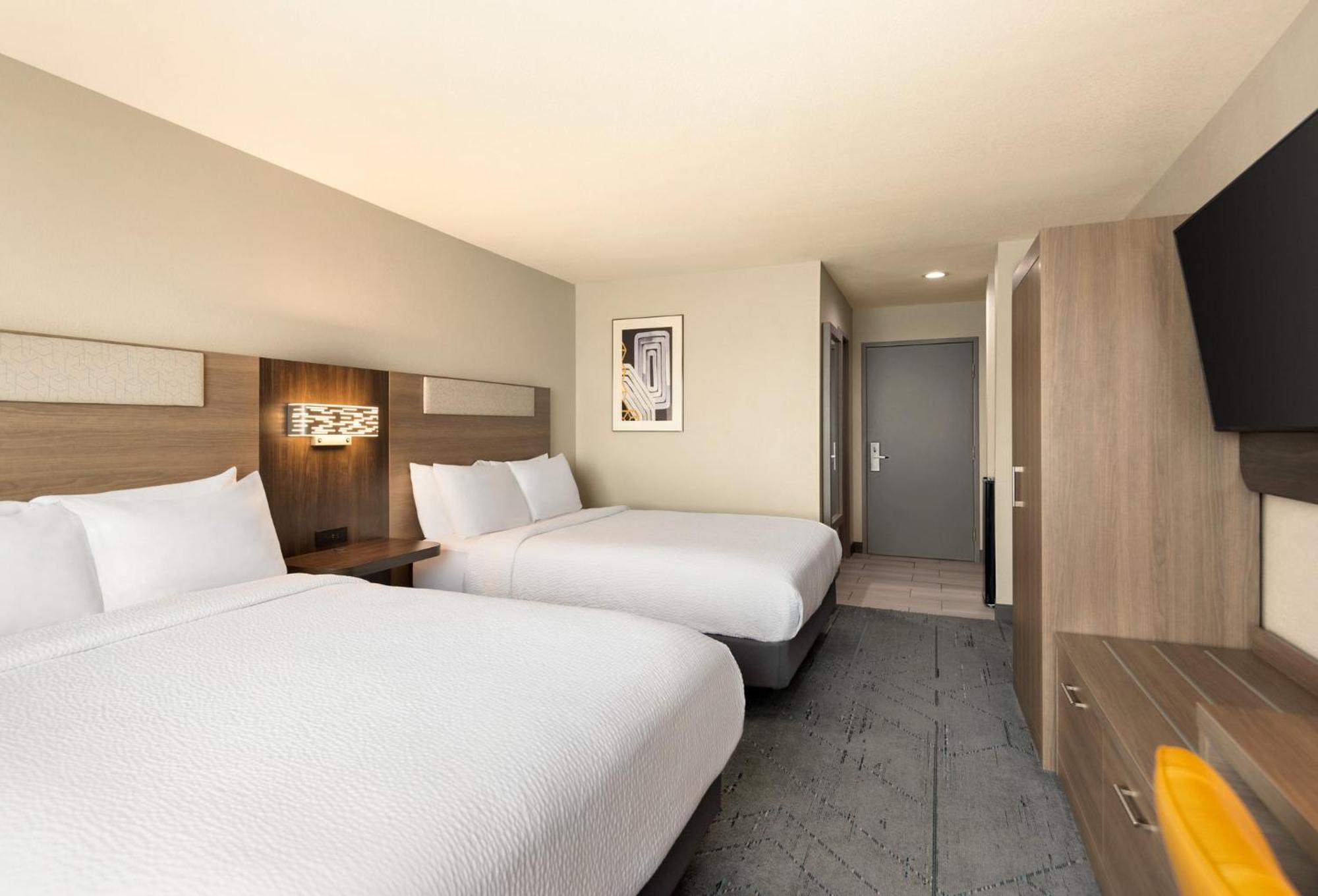 Holiday Inn Express Morgantown By Ihg Bagian luar foto