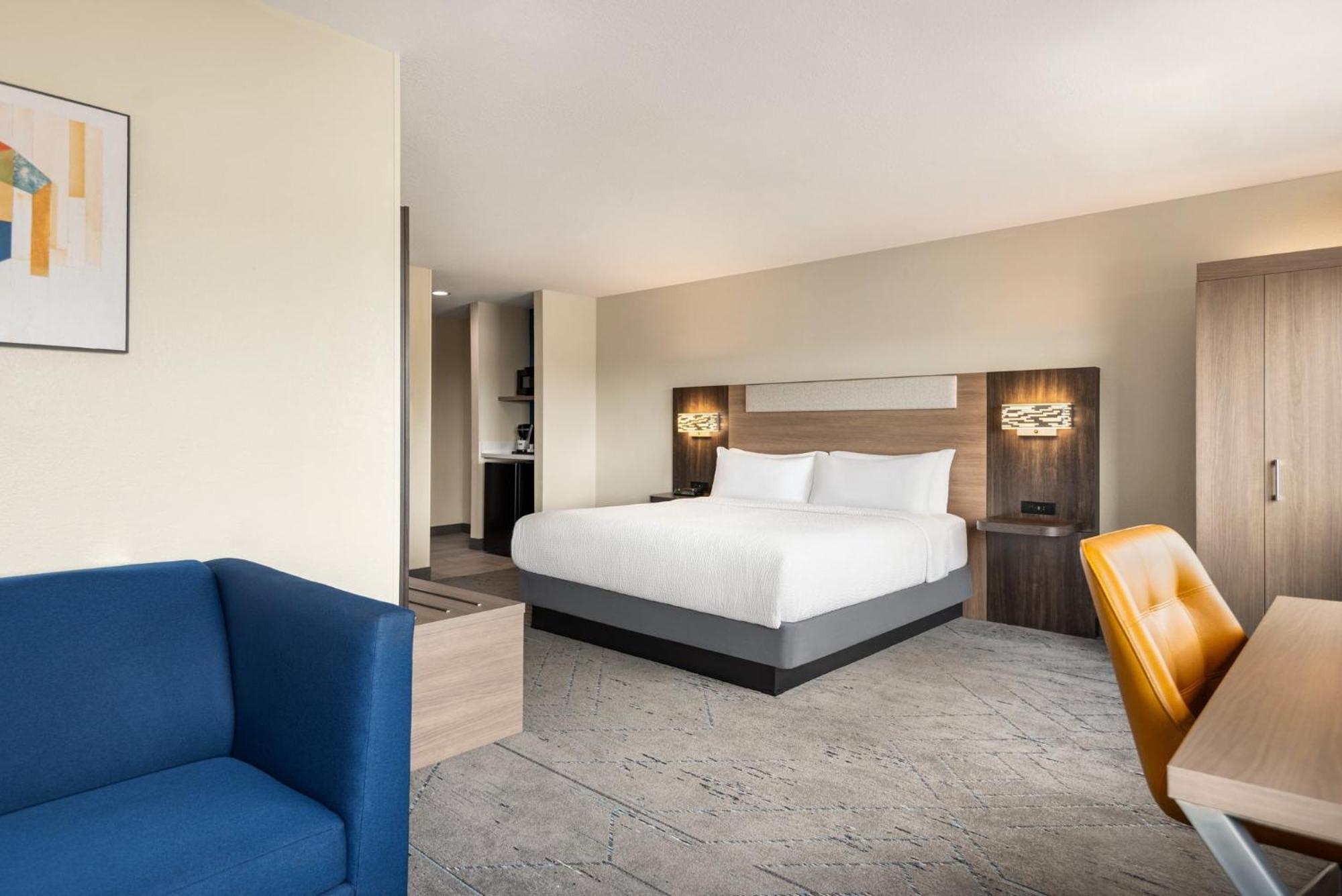 Holiday Inn Express Morgantown By Ihg Bagian luar foto