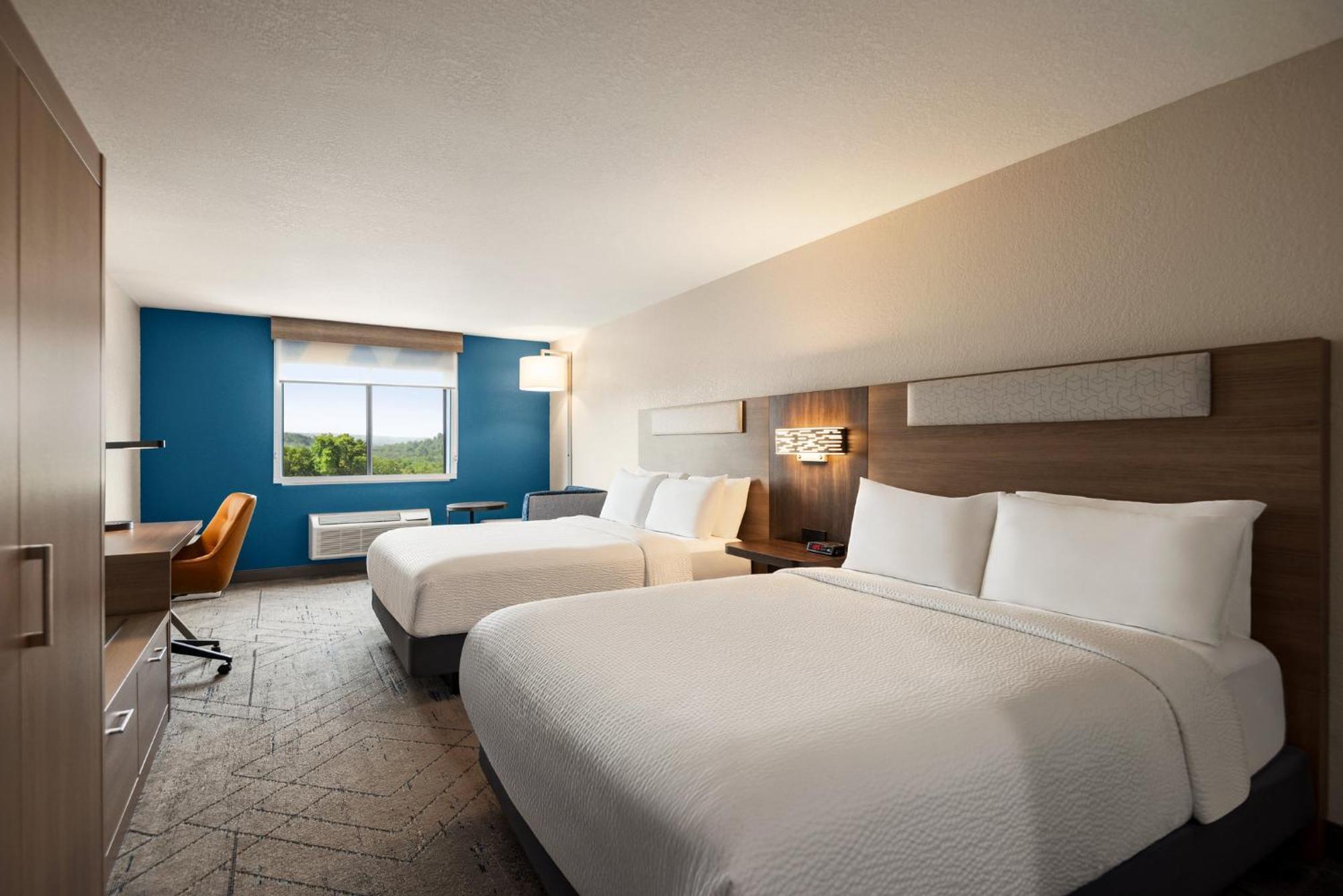 Holiday Inn Express Morgantown By Ihg Bagian luar foto