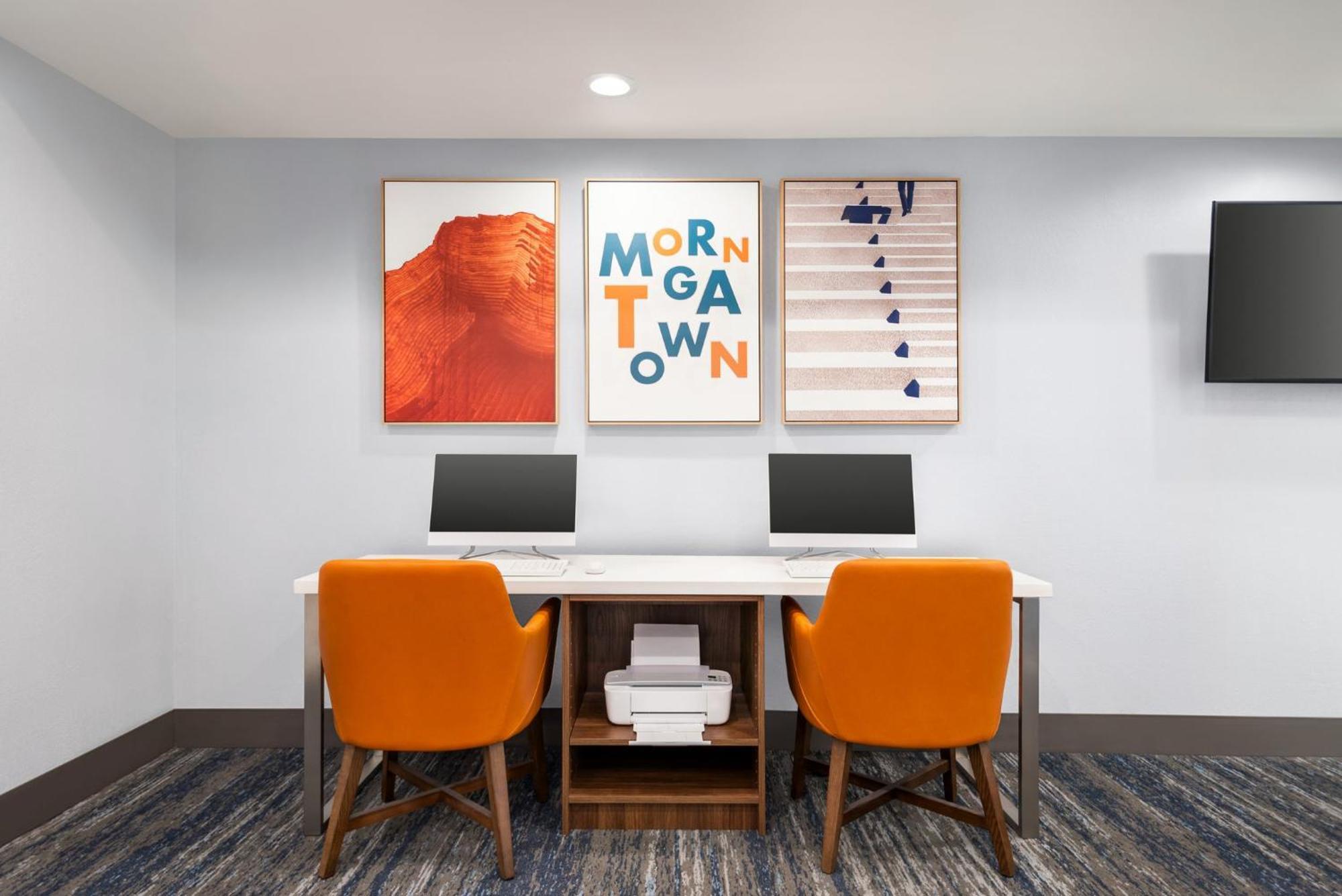 Holiday Inn Express Morgantown By Ihg Bagian luar foto