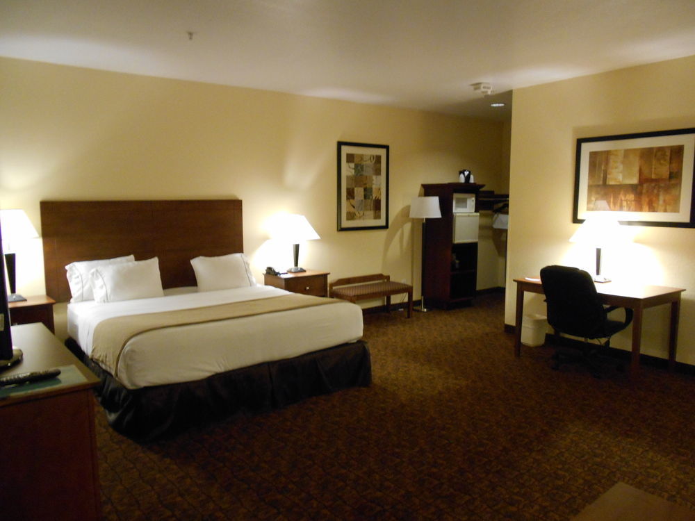 Holiday Inn Express Morgantown By Ihg Bagian luar foto